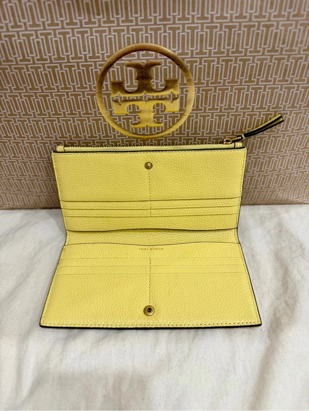 Tory Burch Britten slim wallet